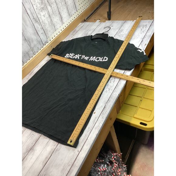 Jo Koy Men's Short Sleeve T-Shirt "Break the Mold" Print Black Size Medium - Picture 3 of 4